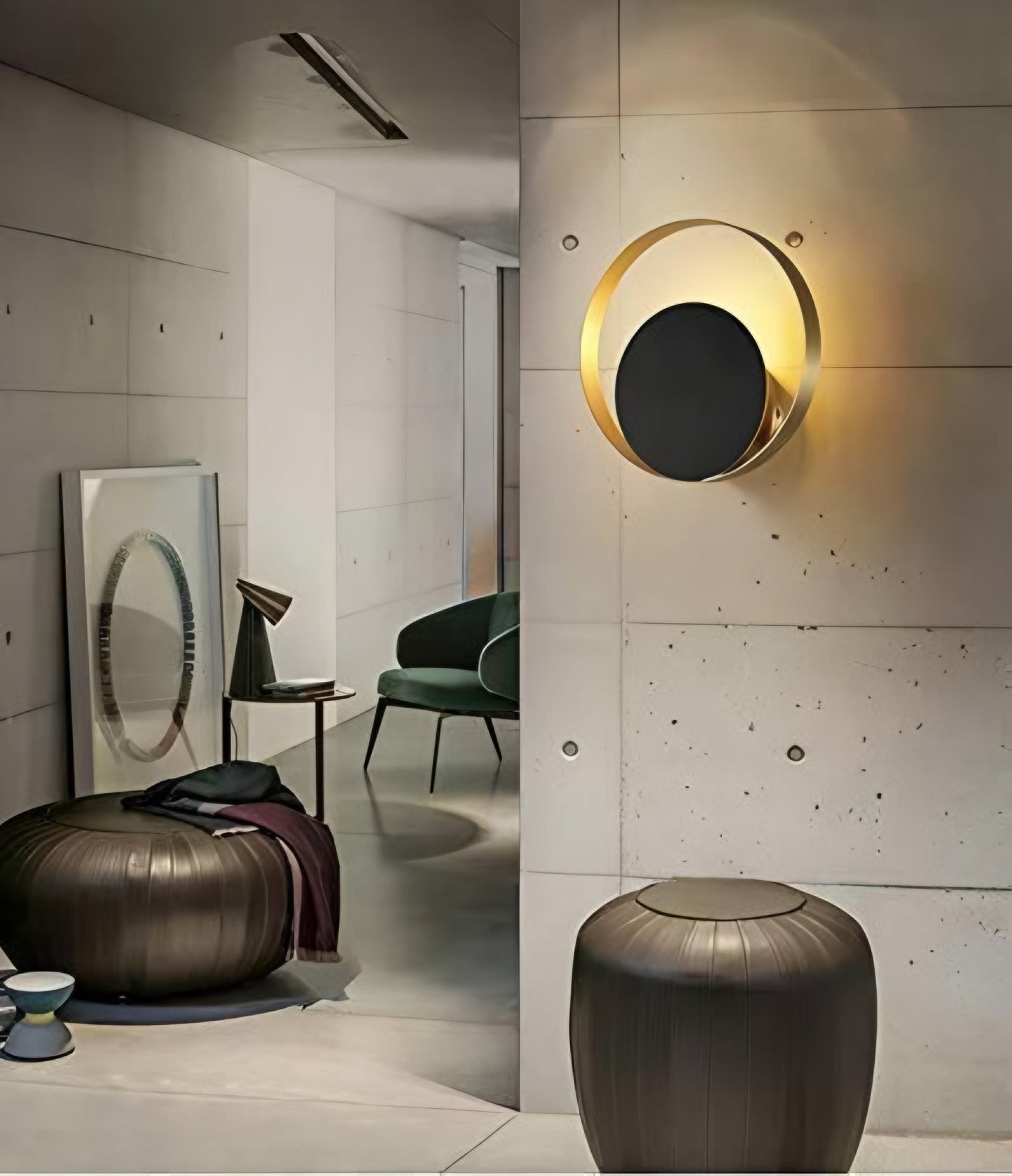 Eclipse - wall