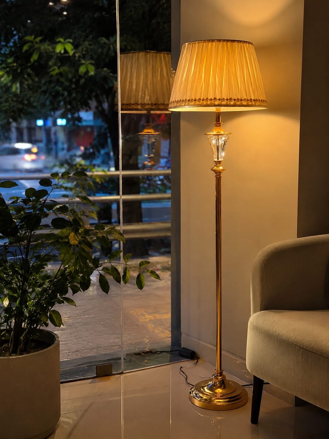 TANGENT - Floor Lamp