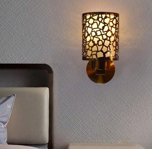 Ivann Wall Lamp